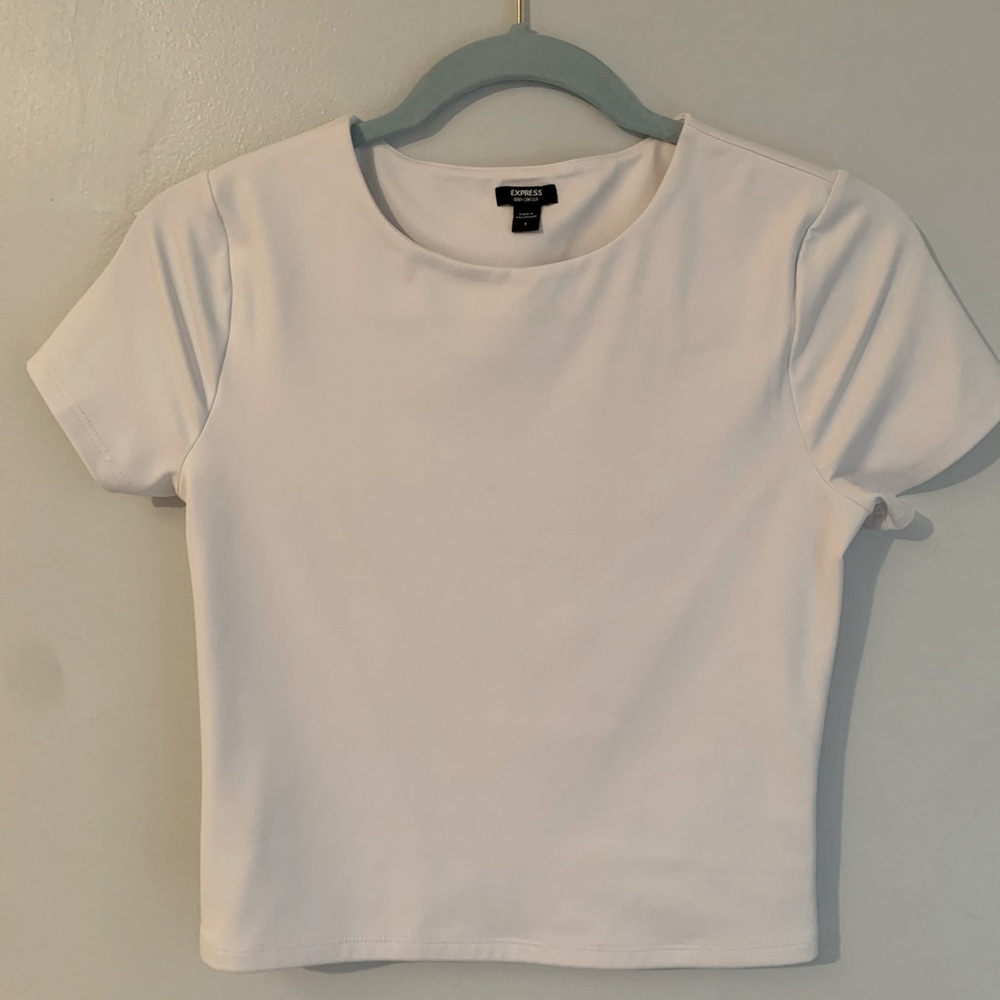 EXPRESS BODY CONTOUR WHITE TEE small